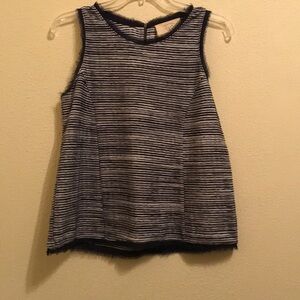 Anthro Vanessa Virginia Navy Blue and White Crinkle tank top